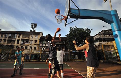 Nba Seeks To Popularize Basketball In India The New York Times