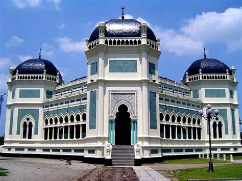 Medan Grand Mosque Bewertungen Und Fotos