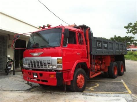 Volvo f 10 & lori hantu tarik beam. Lori tipper 10 tayar 25 tan dipajak untuk projek jangka ...