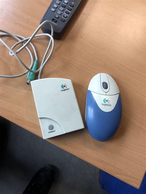 90s Wireless Mechanical Mouse With Huge Receiver Nostalgia