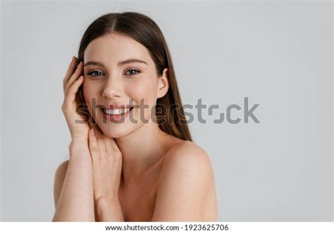 Happy Shirtless Girl Smiling Looking Camera Foto Stock 1923625706 Shutterstock