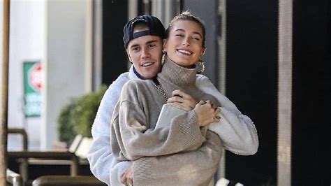 justin bieber s latest snap with hailey baldwin gives us major couple goals