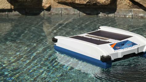 Solar pool skimmers are more expensive than both the automatic and manual pool skimmers, but they reduce your swimming pool power usage by enabling you to operate the pumps as much as 65 percent less. Solar Breeze Pool Skimmer Review - Get Rid of That ...