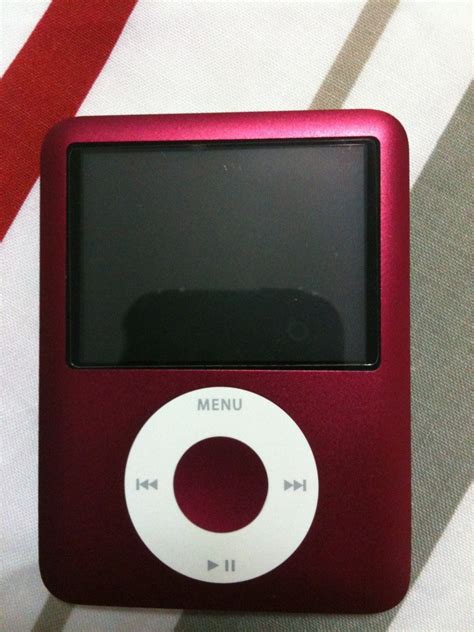 Mwts Ipod Nano 3rd Generation 8gb Exclusive Red Colour
