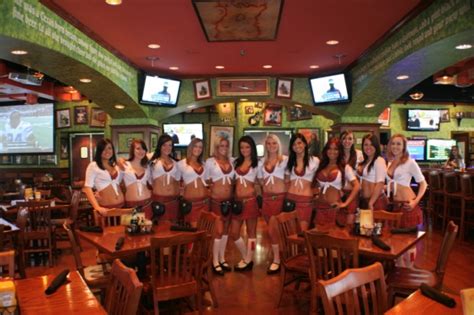 Tilted Kilt Pub And Eatery 5 Reviews 2290 S Stemmons Freeway