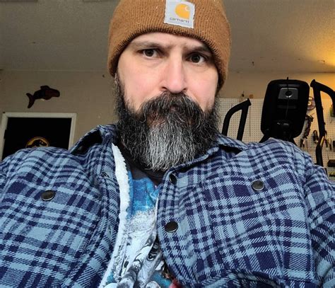 Getting Cold Out But My Beards Keeping Me Warm Rbeards
