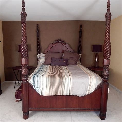 Thomasville Four Poster Bed