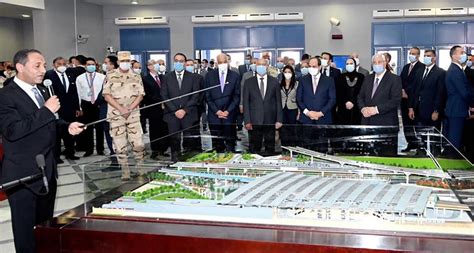 10:01 ص الجمعة 17 يوليه 2020. المتحدث الرئاسي ينشر صور افتتاح الرئيس السيسي للمرحلة ...