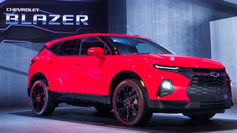 Effortless experience · automated and stylish · exclusive technology Stylish 2019 Chevrolet Blazer Preview - Consumer Reports