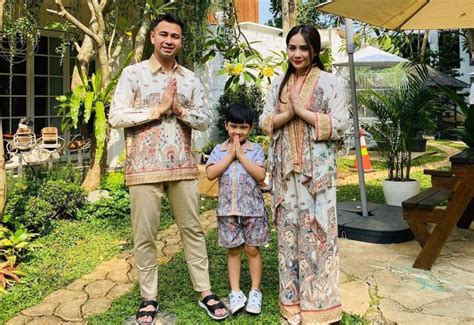 Unggahan terbarunya, raffi ahmad mengunggah foto rumahnya yang pernah ditinggali saat masih 'bujang'. Sultan Andara, Raffi Ahmad Sewa Lahan di Lebak Bulus ...