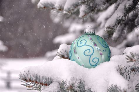 Snowy Christmas Wallpapers Top Free Snowy Christmas Backgrounds