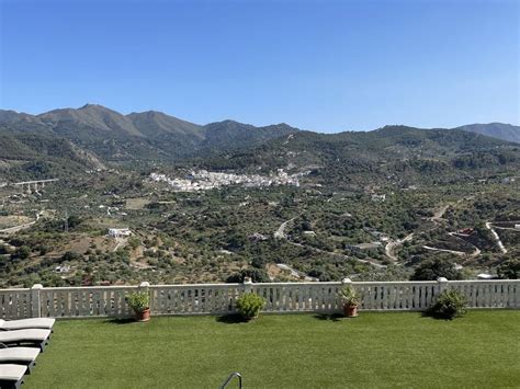 Country House For Sale In Monda Malaga Province € 875000 Ref