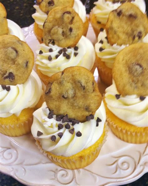 Lola Pearl Bake Shoppe Easy Chocolate Chip Cookie Cupcakes