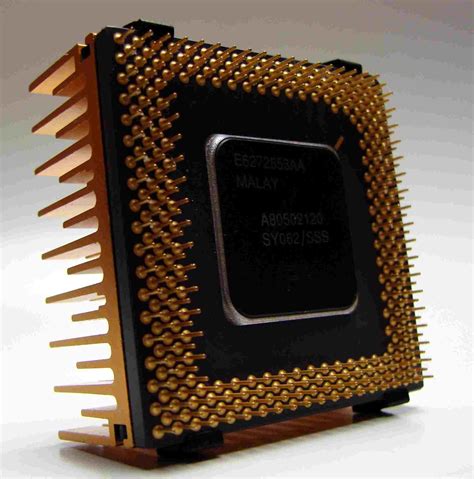 Difference Between Microprocessor And Microcontroller