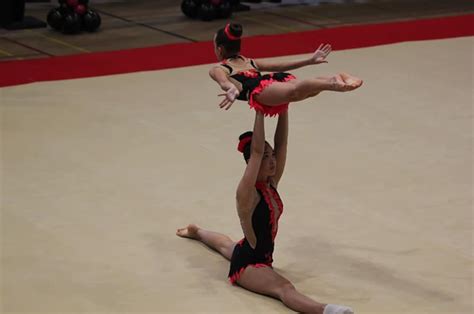 Les Gymnastes De LÎle Aux Tout Premiers Championnats Canadiens De