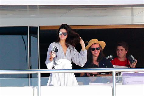 From flames to old pals? Harry Styles and Kendall Jenner Spend New Year's on Yacht ...