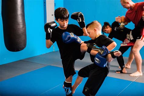 Expose Your Kids To The New Field Of Sport Kickboxing Medical