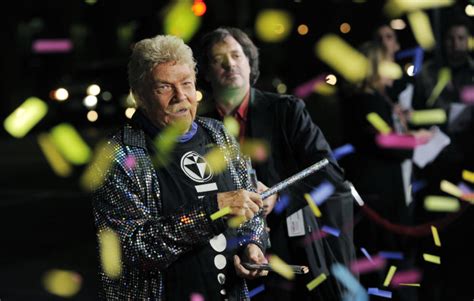 Rip Taylor Comedys King Of Camp And Confetti Dies At 84
