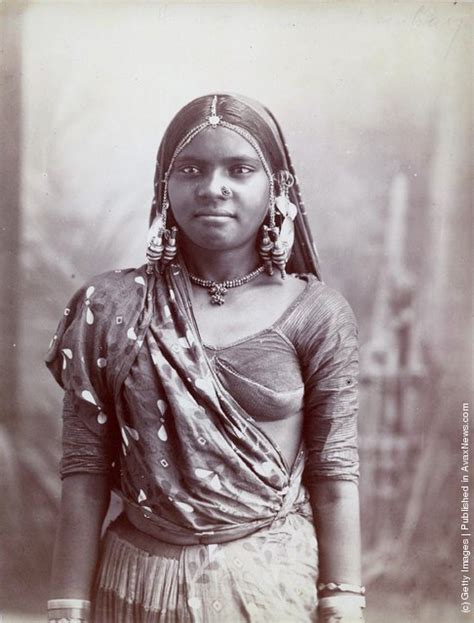Amazing Vintage Photos Of The Life In India In The Th Century Vintage Everyday