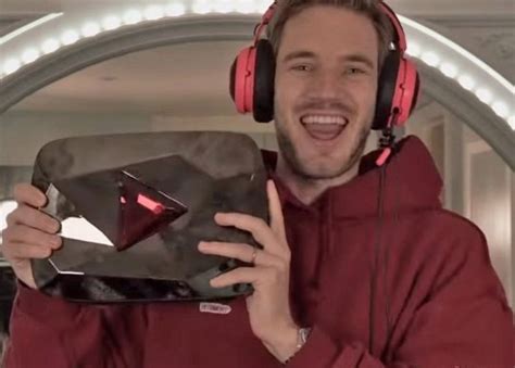 Why Is Pewdiepie Taking A Break From Youtube Metro News