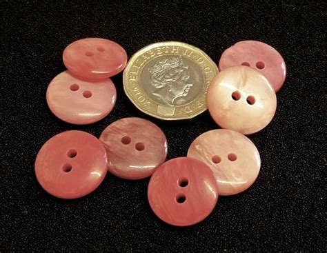 Vintage Buttons Assorted Peach Coloured And Smooth 8x 16mm Vintage