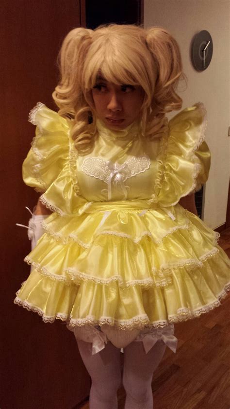 Thickly Diapered Sissy Maid Tumblr Pics