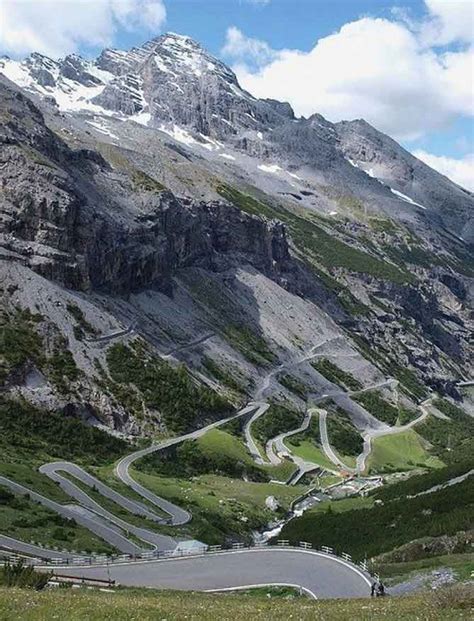 Breathtaking Crazy Roads Around The World 10 Peoples Daily Online