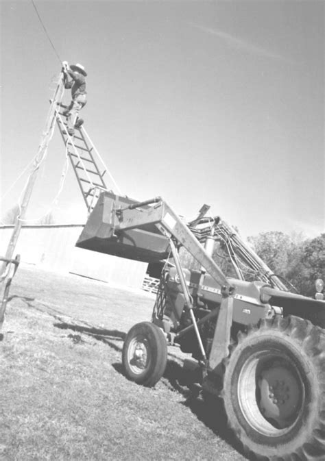 Ladder Attached To Loader Bucket Tractorbynet