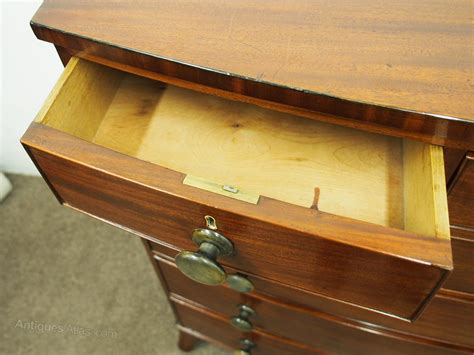 George Iii Mahogany Bow Fronted Chest Of Drawers Antiques Atlas