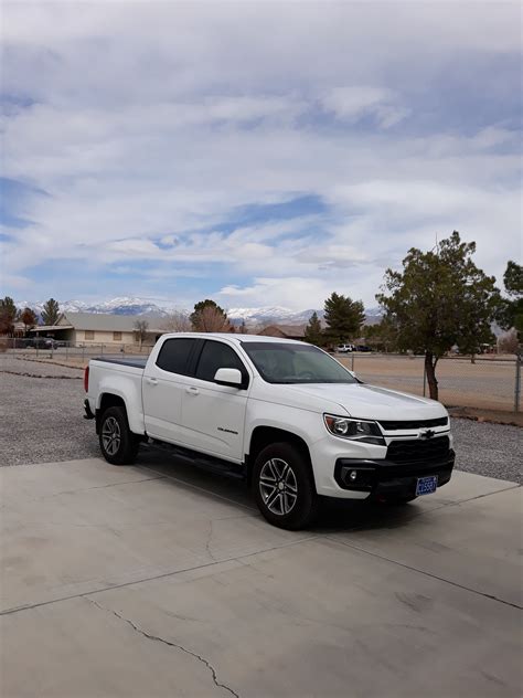 2021 Colorado Crew Cab Wtsummit White Chevy Colorado And Gmc Canyon