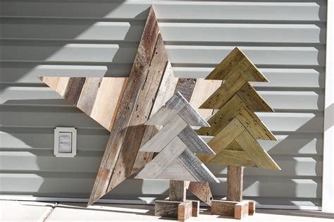 Remodelaholic | How to Build Rustic Herringbone Wood Christmas Trees