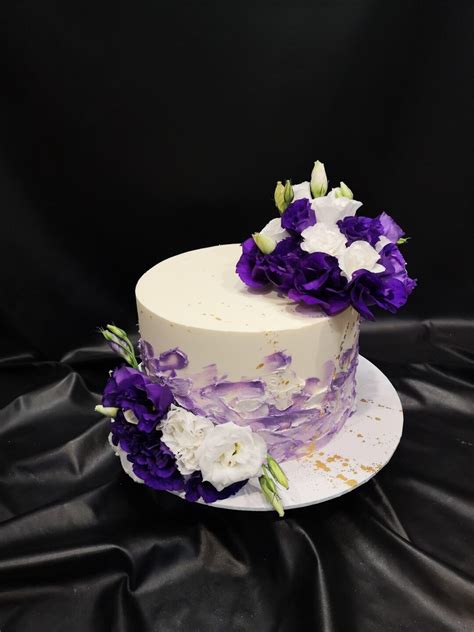 Purple Textured Buttercream With Purple Flowers Heidelberg Cakes