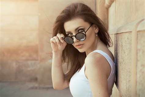 Glasses Women Wallpapers Wallpaper Cave