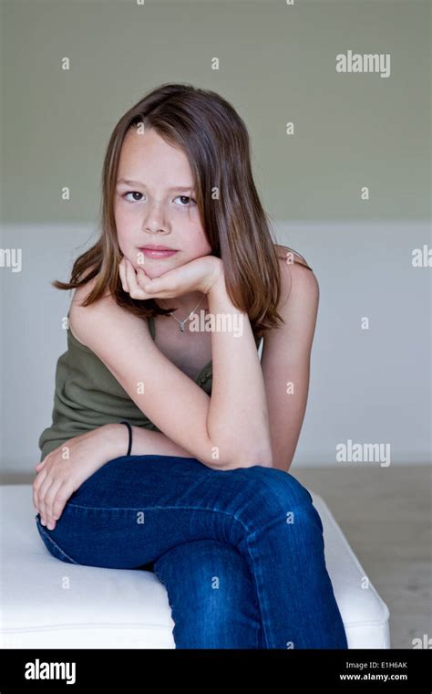 12 Jahre Altes Mädchen Fotos Und Bildmaterial In Hoher Auflösung Alamy