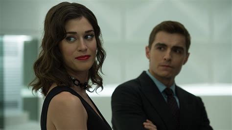 Look closely, because the closer you think you are, the less you'll actually see. Lizzy Caplan Is the Best Part of Now You See Me 2 | Vanity ...