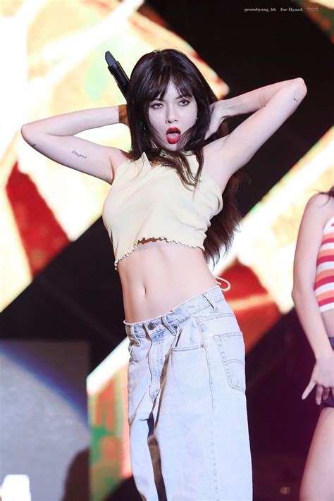 Hyuna (@hyunaofficial) в tiktok (тикток) | лайки: 10+ Times Hyuna Was A Sexy Queen With Abs For Days In Crop ...