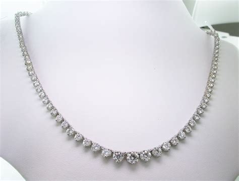 Graduated Diamond Necklace 10205