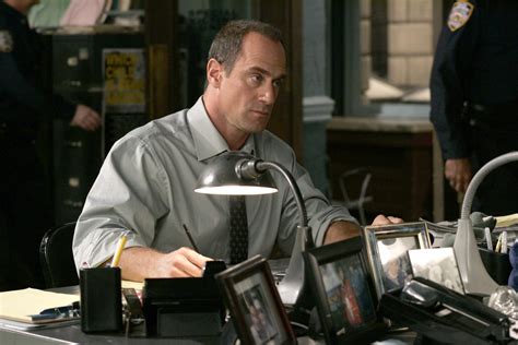 Law And Orders Christopher Meloni Strips Completely Naked In Eye Opening Peloton Advert ‘some