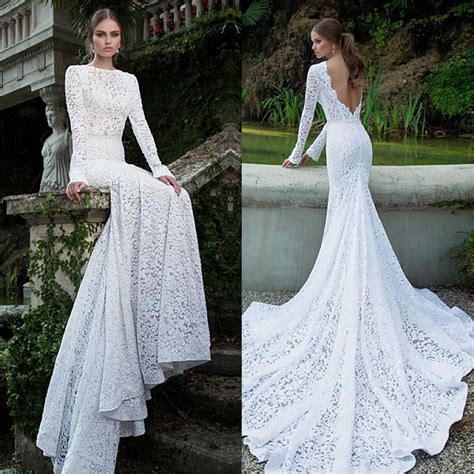 Romantic Lace Bateau Neckline Natural Waistline Mermaid Wedding Dress