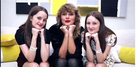 Taylor Swift Hosts Reputation Secret Sessions In London Pics