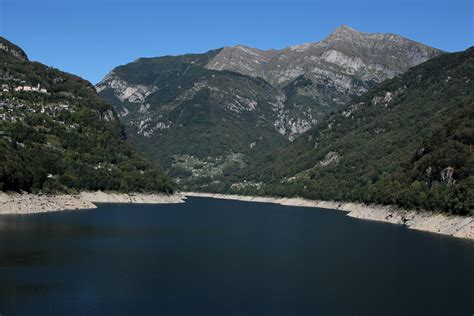 Stausee Lago Di Vogorno Ab 1965 Wasseroberfläche 168