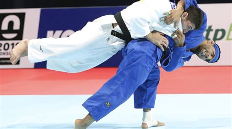 Iranian judo champion afraid to go home in Israel dispute ...
