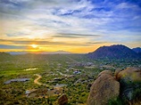 Sunrise hike. Pinnacle Peak. Sonoran desert. Scottsdale, Arizona. USA ...