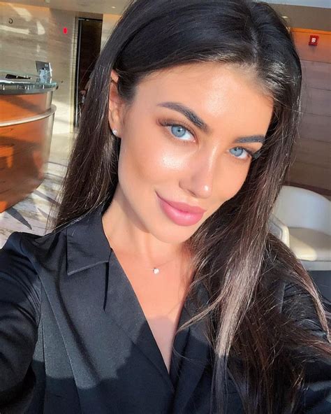 Nika Mariana On Instagram “👋🤗” Beauty Hair Beauty Makeup Looks
