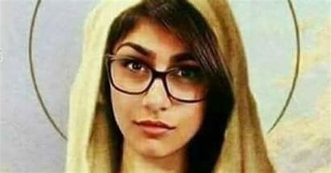 Ex Porn Star Mia Khalifa Told To Rot In Hell After Comparing Herself