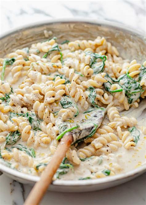 Creamy Spinach Pasta So Vegan