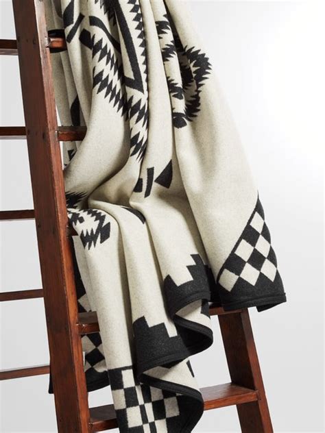 Los Ojos Jacquard Wool Blanket Pendleton Matchesfashion Us