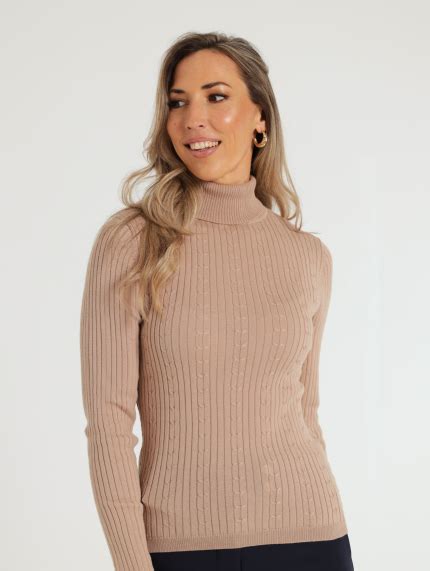 cable poloneck pullover tan