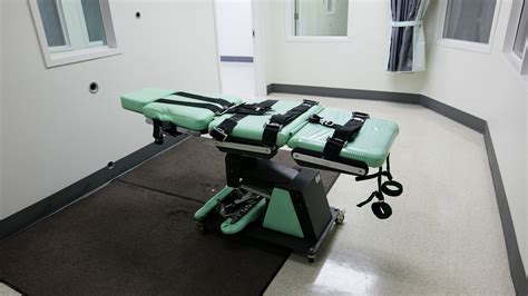 South Carolina Law Forces Death Row Inmates To Choose Firing Squad Or