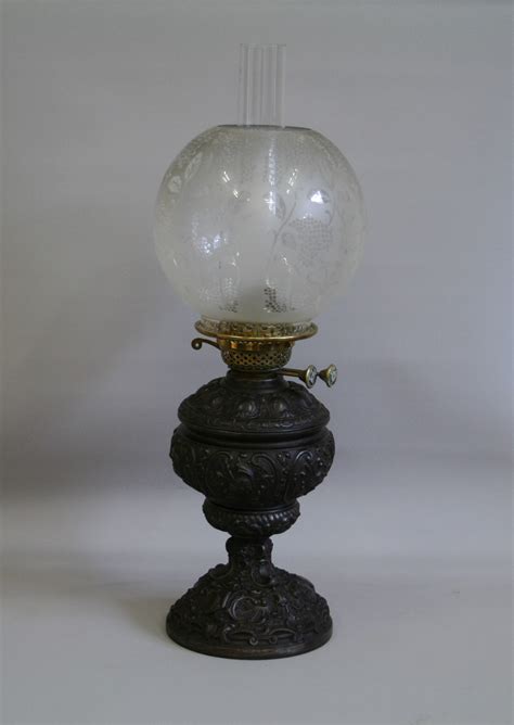 An Antique Victorian Oil Lamp With A Pewter Base Williams Antiques